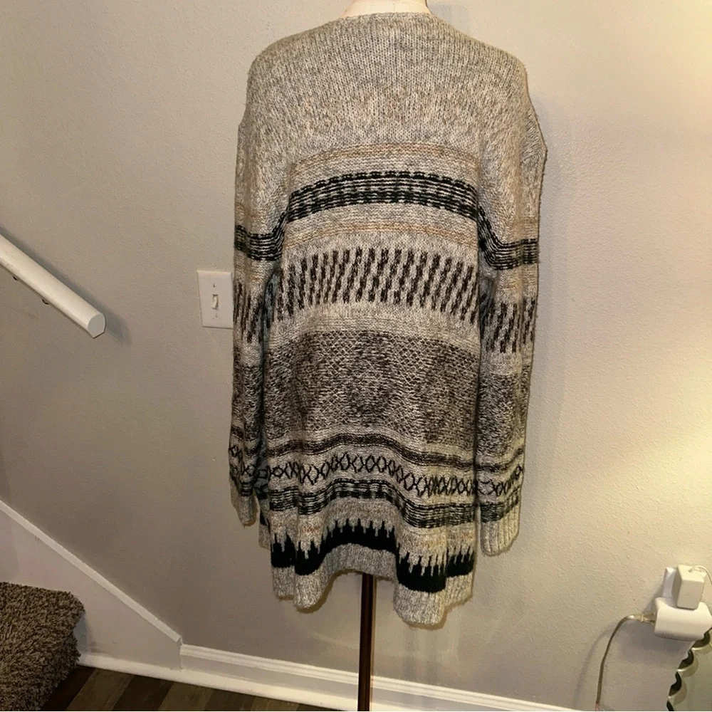 CAbi Gray and Black Patterned Cardigan